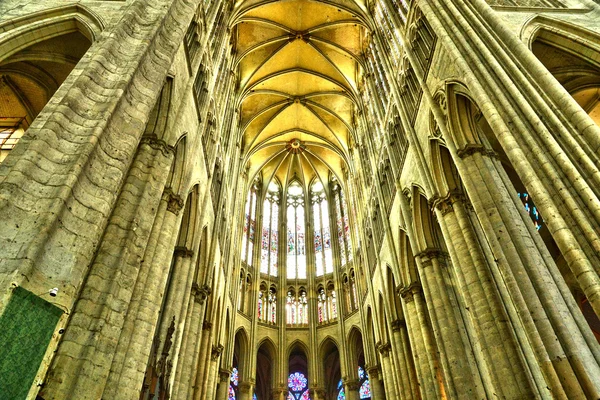 Francie, historické katedrály Beauvais v Picardii — Stock fotografie