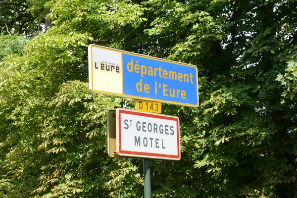 Normandie, malebné vesnici Saint Georges Motel — Stock fotografie
