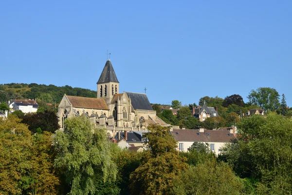 Fransa, Triel sur Seine 'in pitoresk şehri. — Stok fotoğraf