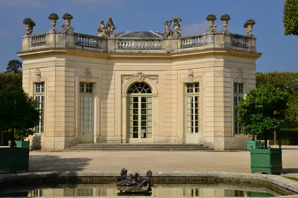 A parc palace Versailles-i Marie antoinette estate — Stock Fotó