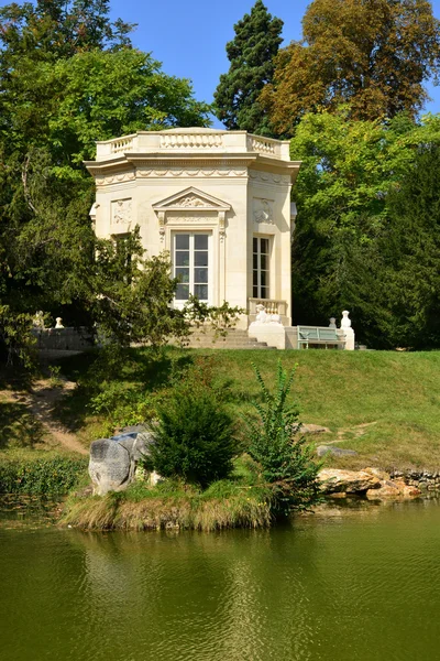 A parc palace Versailles-i Marie antoinette estate — Stock Fotó