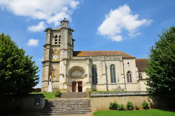 Oise, a igreja histórica de Montjavoult — Fotografia de Stock