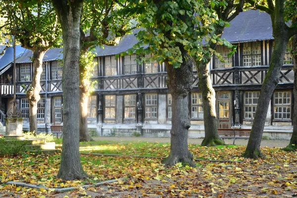 Frankrike, den pittoreska staden Rouen i Normandie — Stockfoto