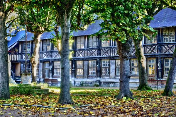 Francia, la pintoresca ciudad de Rouen en Normandía — Foto de Stock