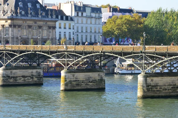 Francia, pittoresco Pont des Arts a Parigi — Foto Stock