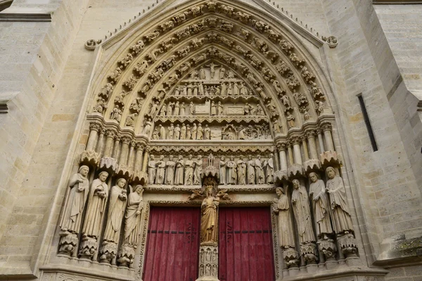 Francia, la ciudad de Amiens en Picardie — Foto de Stock