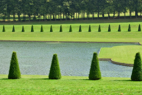 Francia, il pittoresco parco di Marly le Roi — Foto Stock