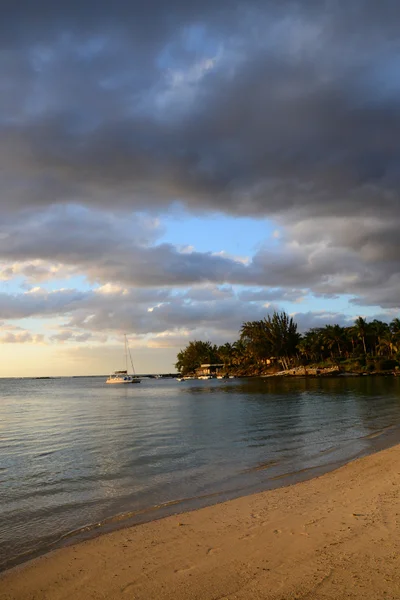 Afrique, coucher de soleil à Mont Choisy à Maurice — Photo