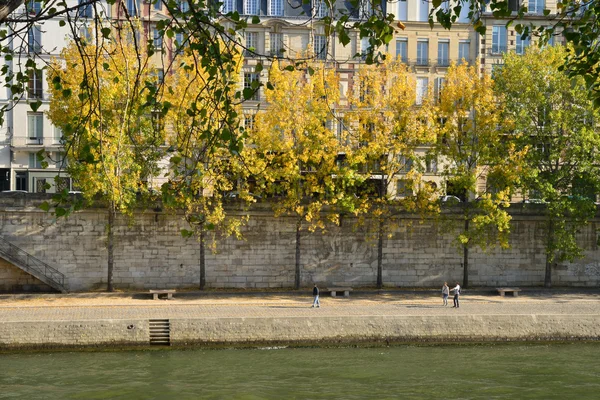 França, a pitoresca cidade de Paris — Fotografia de Stock