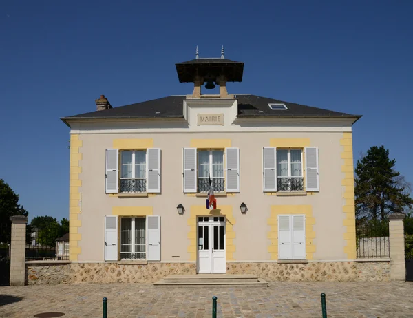 Francia, il pittoresco villaggio di Avernes — Foto Stock