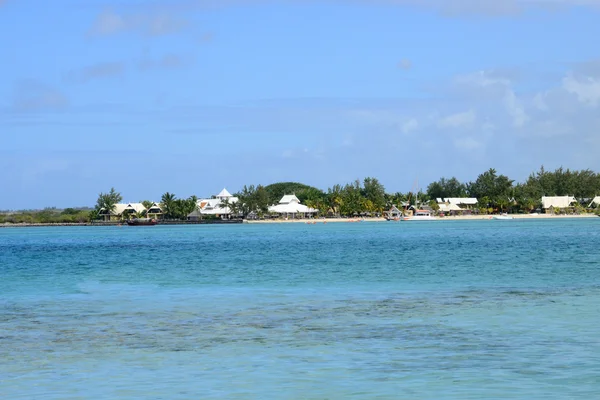 Africa,  picturesque aera of Blue Bay near Mahebourg — Stock Photo, Image