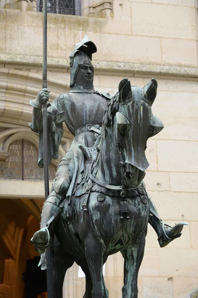 Francia, histórico castillo de Pierrefonds en Picardie —  Fotos de Stock