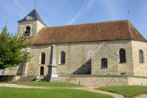 Frankrike, den pittoreska byn Sagy i val d oise — Stockfoto