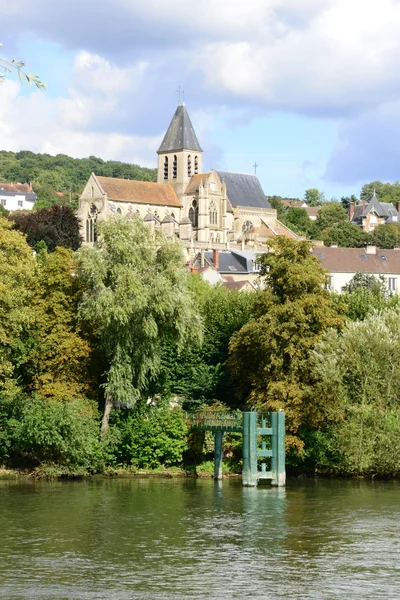 Frankreich, die kirche des heiligen martin von triel in les yvelines — Stockfoto