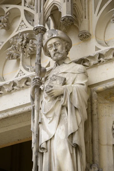 Francia, histórico castillo de Pierrefonds en Picardie — Foto de Stock