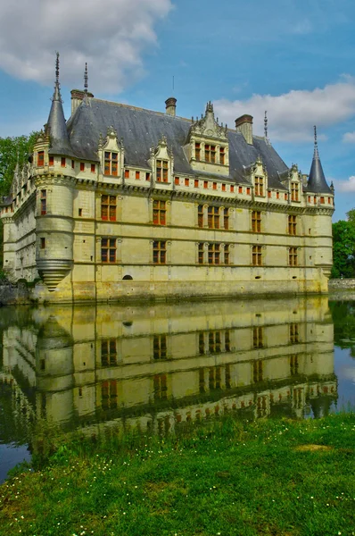 Reneszánsz kastély az Azay le Rideau-Touraine — Stock Fotó