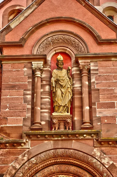 Francia, Alsazia, pittoresco vecchio villaggio di Eguisheim — Foto Stock