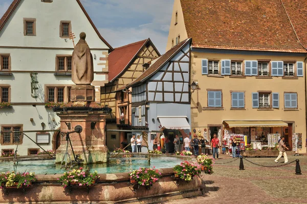 Velha aldeia de Eguisheim — Fotografia de Stock