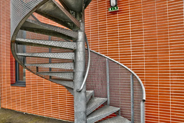 Metal emergency  staircase in concern of Ile de France — Stock Photo, Image