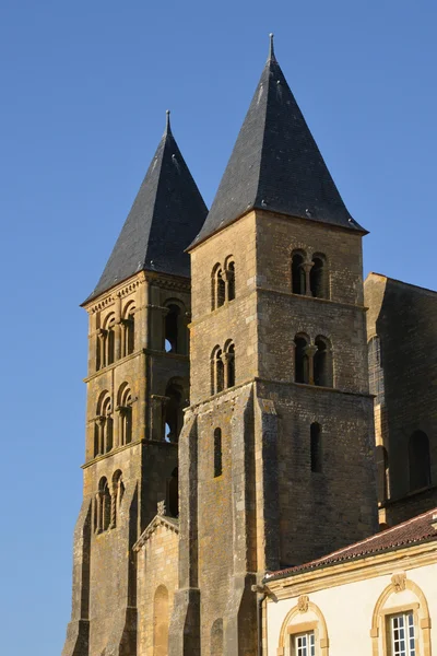 Saone et Loire, la ville pittoresque de Paray le Monial — Photo