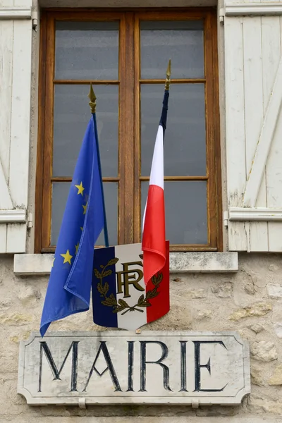 France, the picturesque village of Haute Isle — Stock Photo, Image