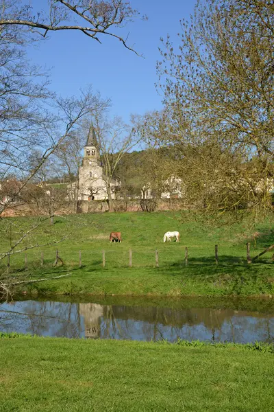 Bourgogne, le village pittoresque de Cormatin en Saône et Loire — Photo