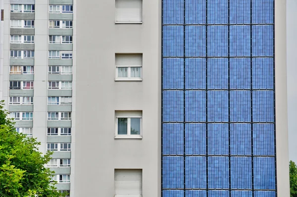 France, photovoltaic panels on a wall of a building — Stock Photo, Image
