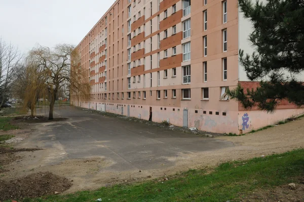 Frankrike, den pittoreska staden les mureaux — Stockfoto