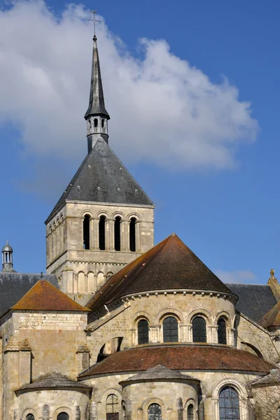 Cidade pitoresca de Saint Benoit sur Loire em Val de Loire — Fotografia de Stock