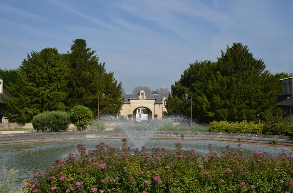 Ile de France, pitoresca aldeia de Ecquevilly — Fotografia de Stock