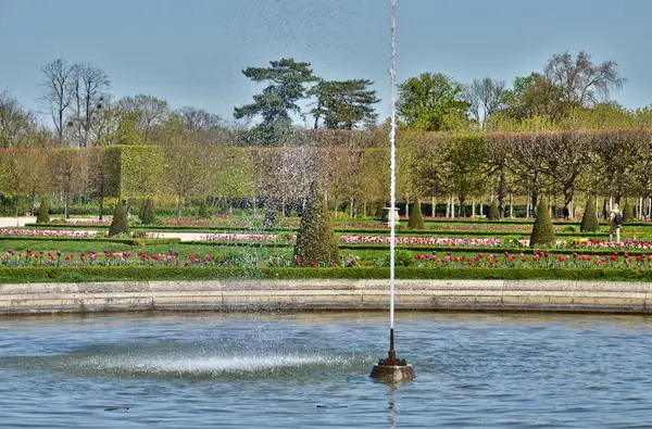 Francia, el pintoresco parque del castillo de Saint Germain en Laye — Foto de Stock