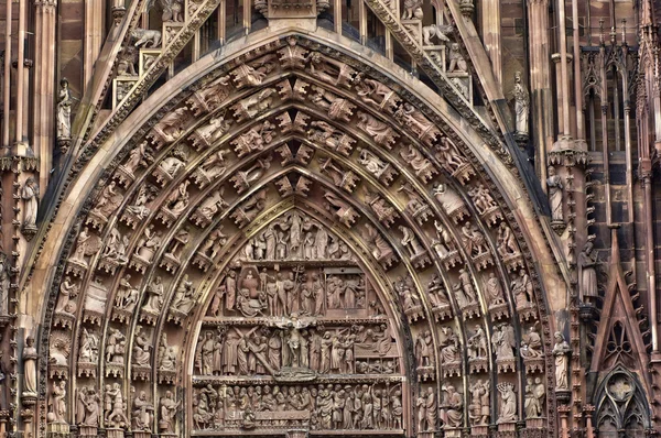 Γαλλία, τον καθεδρικό ναό του Στρασβούργου στην Αλσατία — Φωτογραφία Αρχείου