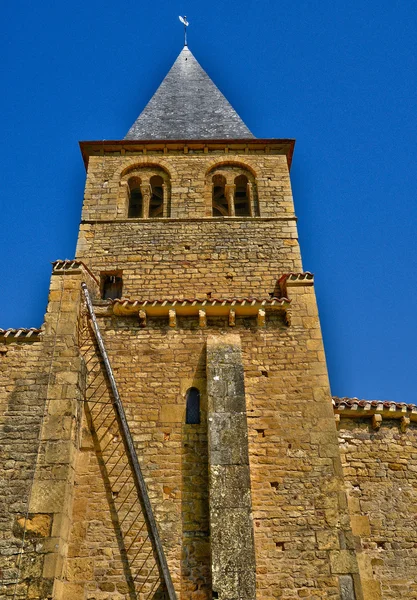 Francia, pintoresco pueblo de Baugy en Saone et Loire — Foto de Stock