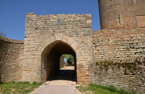 Bourgogne, het schilderachtige dorpje van brancion in saone et loire — Stockfoto