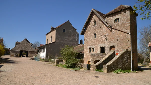 Bourgogne, a pitoresca aldeia de Brancion em saone et loire — Fotografia de Stock