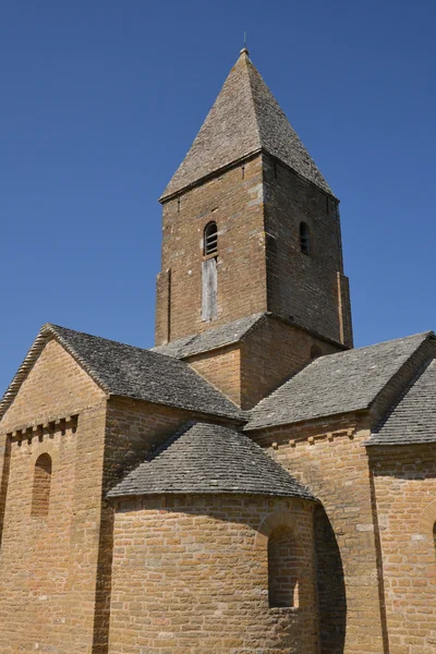 Bourgogne, a pitoresca aldeia de Brancion em saone et loire — Fotografia de Stock