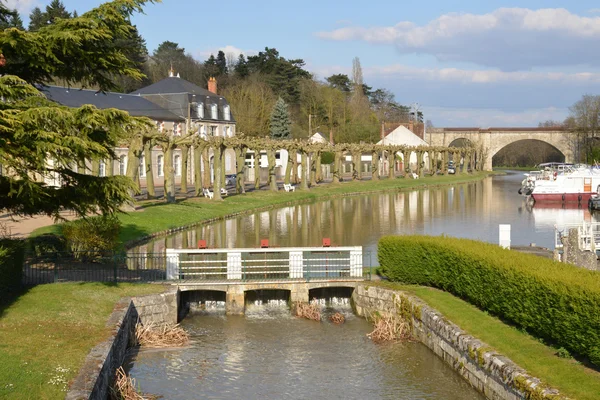 Pittoresca città di Briare in Loiret — Foto Stock