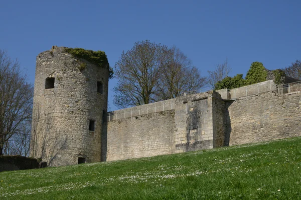 Francia, pintoresca ciudad de La Charite sur Loire en Bourgogne — Foto de Stock