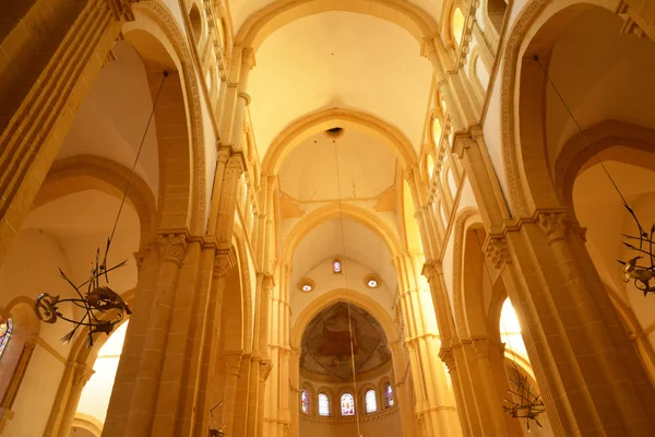 Saone et Loire, la pittoresca città di Paray le Monial — Foto Stock