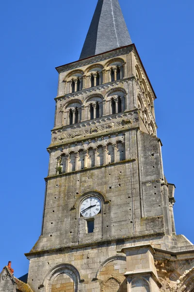 Francja, malownicze miasto La Charité sur Loire, w regionie Burgundia — Zdjęcie stockowe