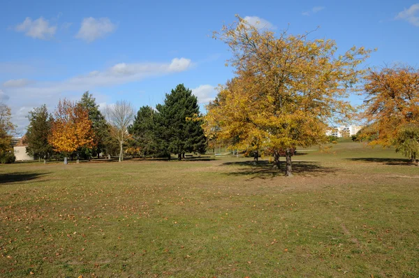 France, Sautour park in Les Mureaux — Stock Photo, Image