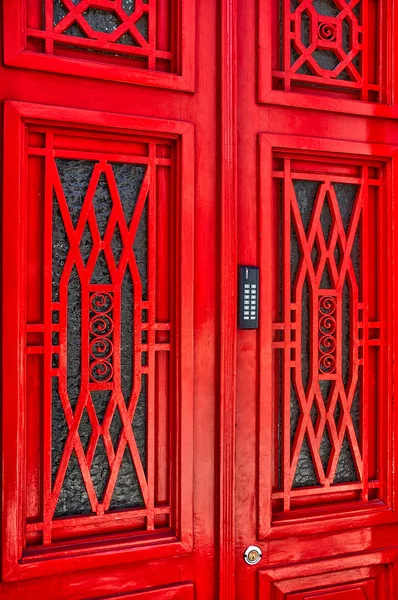 Frankreich, Nahaufnahme einer roten alten Tür — Stockfoto