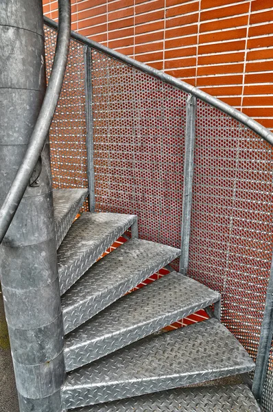 Escada de emergência de metal em preocupação de Ile de France — Fotografia de Stock