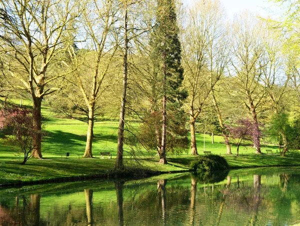 Ile de France, schilderachtige stad van Poissy — Stockfoto