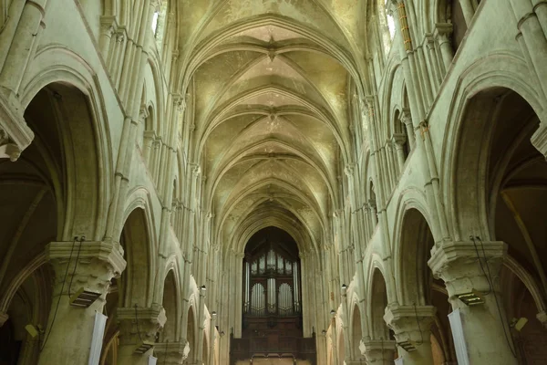 Γραφικό καθεδρικός ναός του Lisieux, στο Normandie — Φωτογραφία Αρχείου