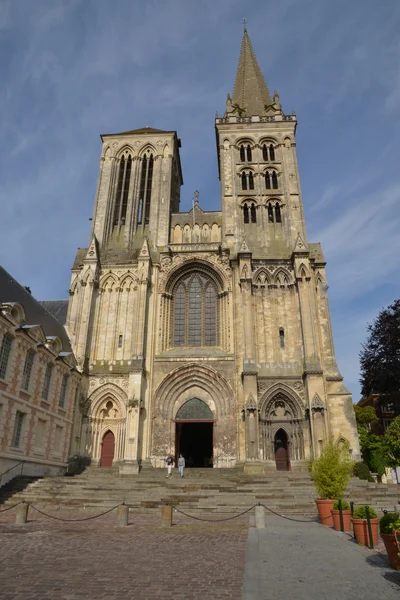 Pintoresca catedral de Lisieux en Normandía —  Fotos de Stock
