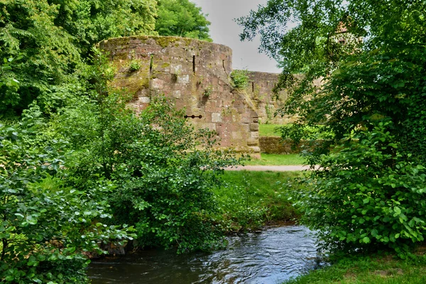 Francia, la pittoresca città di Wissembourg nel Basso Reno — Foto Stock