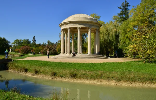 Ile de France, o histórico Palácio de Versalhes — Fotografia de Stock