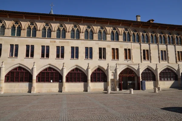 Francia, pintoresca ciudad de Cluny en Saone et Loire — Foto de Stock