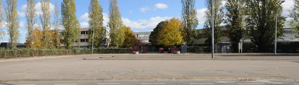 France, a school in Les Mureaux — Zdjęcie stockowe